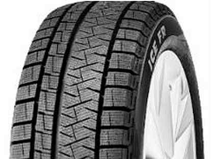 Pirelli Formula Ice FR 215/55 R18