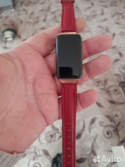 Оригинальные смарт часы huawei band 6