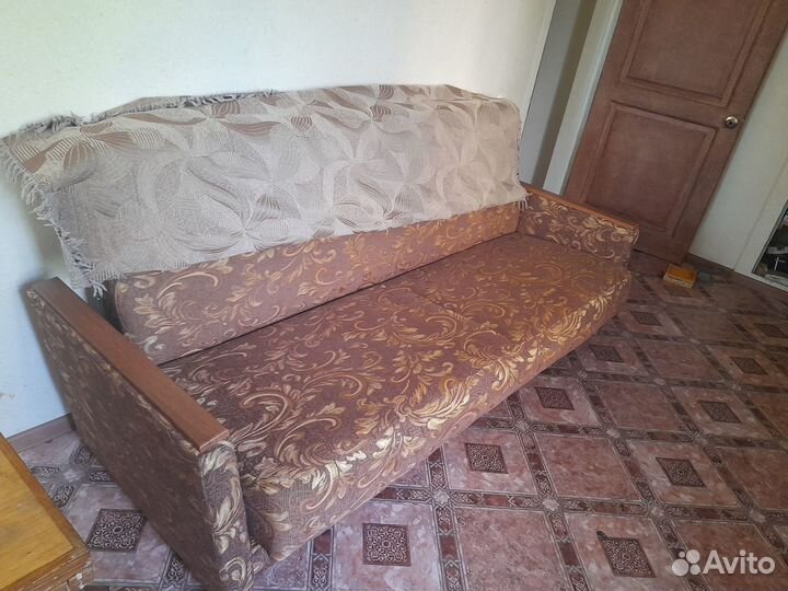 Продам мебель в связи с переездом