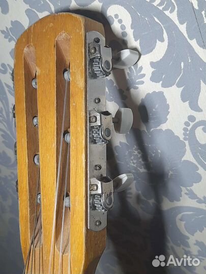 Классическая гитара бу