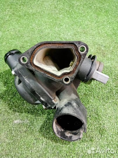 Корпус термостата Volkswagen Touareg 7LA BMV 3.2 Л