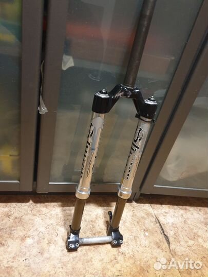 Вилка marzocchi shiver