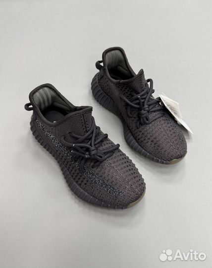 Кроссовки Adidas Yeezy Boost 350 V2 Размер 36-41