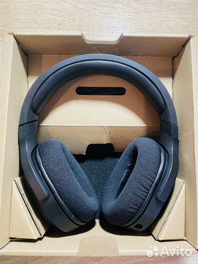 Беспроводные наушники Razer Barracuda X