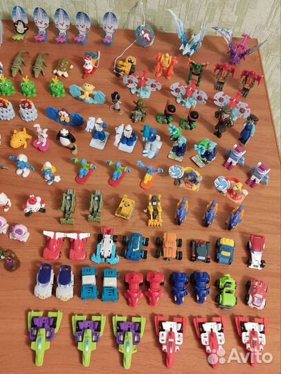 Игрушки из киндера мешком