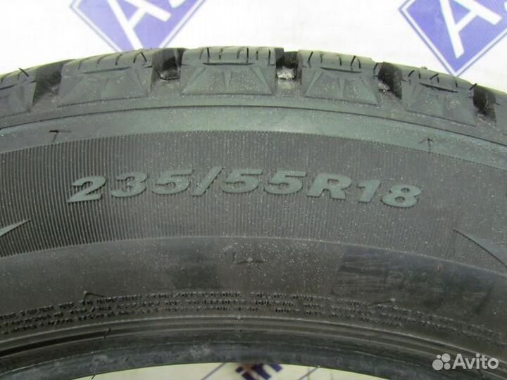 Roadstone Winguard WinSpike SUV 235/55 R18 99G