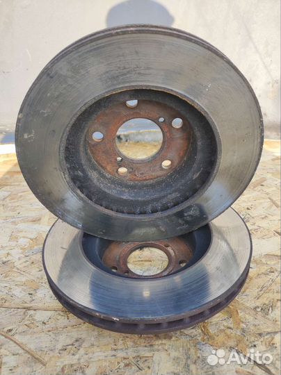 Subaru Impreza GG2 диск тормозной перед правый лев