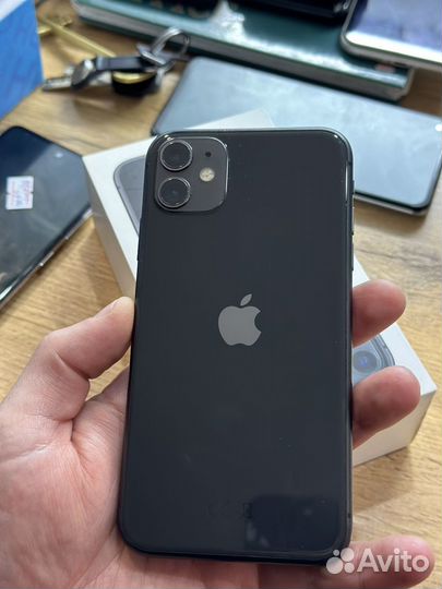 iPhone 11, 128 ГБ