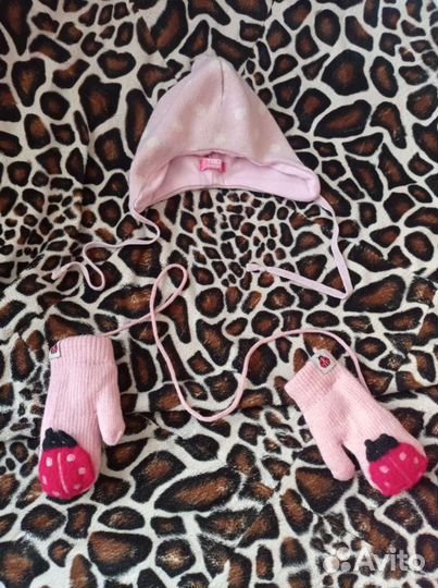 Комплект шапка, шарф, варежки, носки