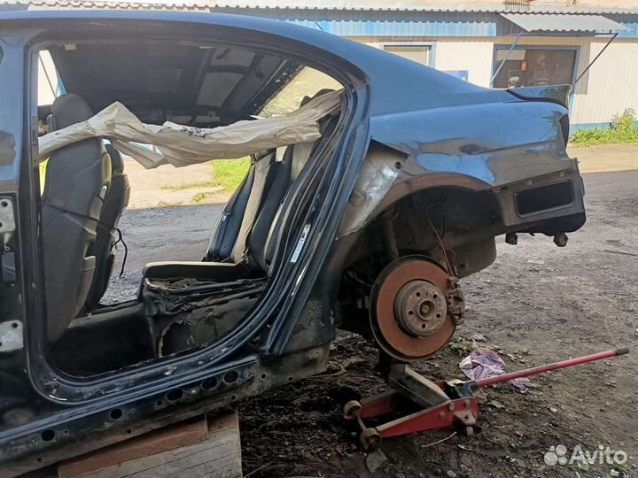 Авто в разборе BMW E65