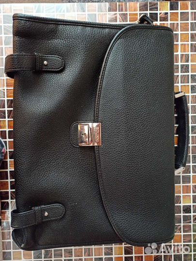 Мужской кожаный портфель