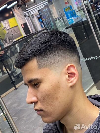 Барбер, мужской парикмахер