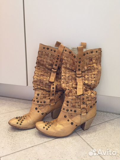 Сапоги женские