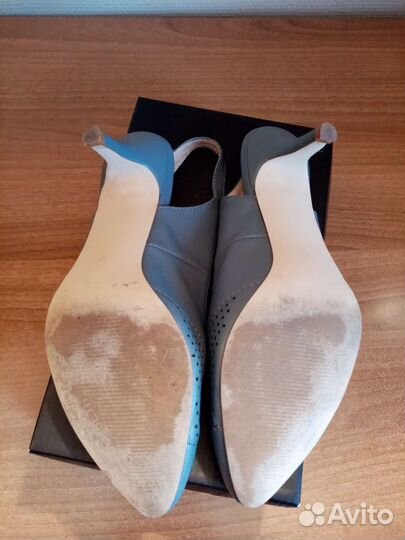 Туфли открытые 38 размера