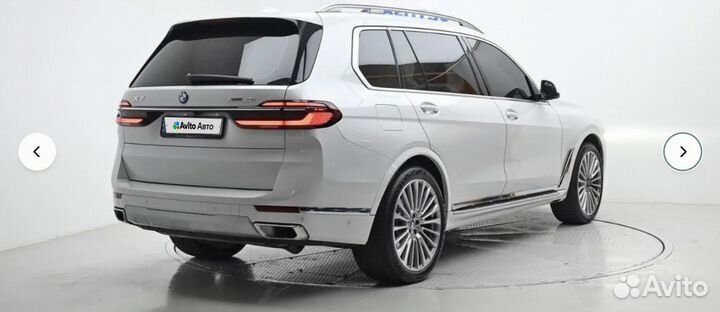 BMW X7 3.0 AT, 2024, 11 000 км