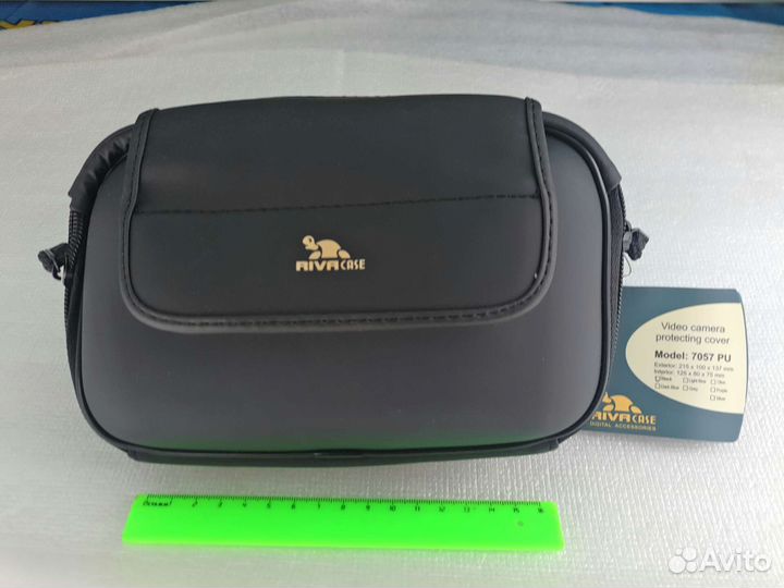 Новая сумка/чехол RivaCase модель : 7057PU