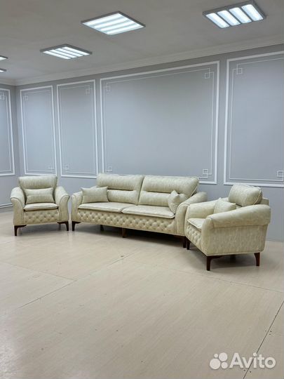 Мягкая мебель диваны и кресла «Эмилия»