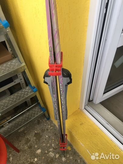 Лыжные ботинки с лыжами детские