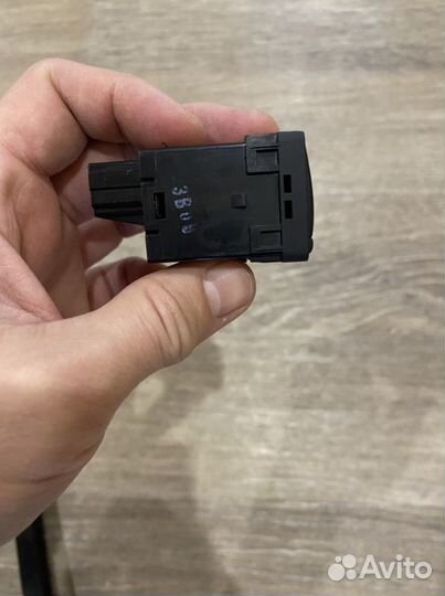 Кнопки Ниссан Лиф Ze0, Aze0