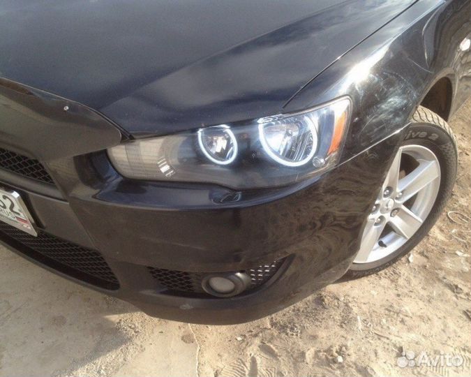 Ангельские глазки Mitsubishi Lancer 10