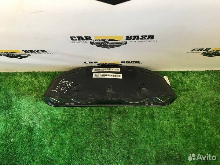 Панель приборов Peugeot 607