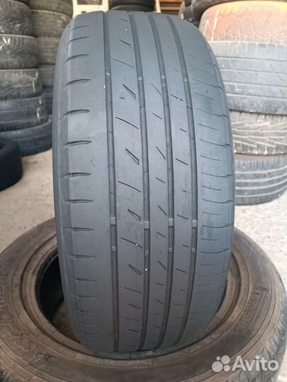 Bridgestone Playz PX 215/55 R17 94V
