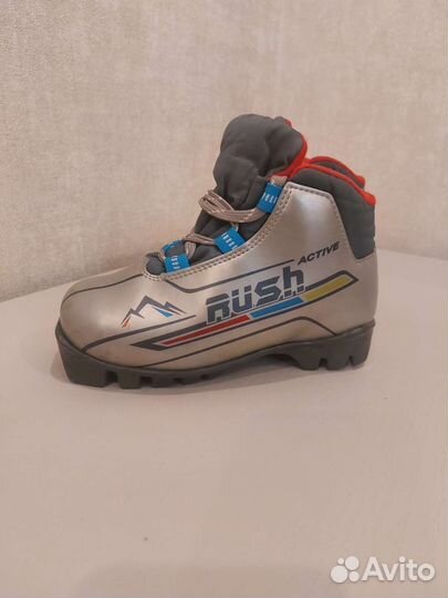 Лыжные ботинки детские