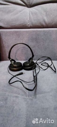 Проводные наушники Philips