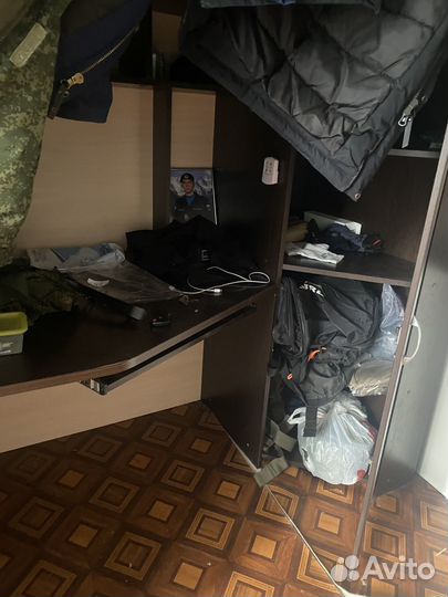 Детская кроватка с шкафами