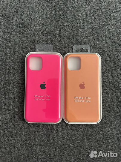 Чехол на iPhone