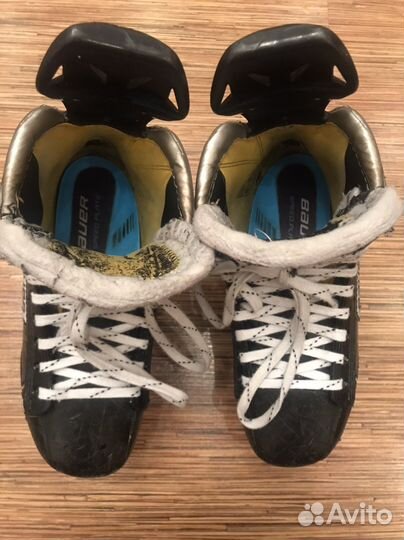 Хоккейные коньки bauer 1s размер 3,5 EE топовые