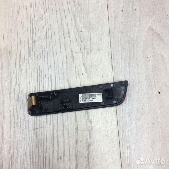 Катафот Отражатель заднего бампера renault sandero