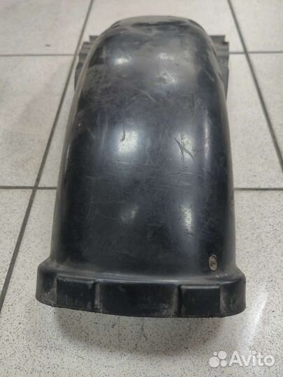 Задний подкрылок Yamaha XJ750