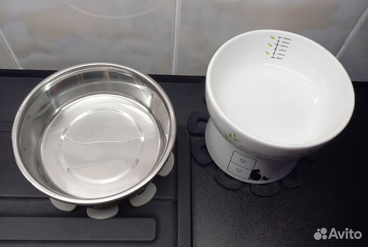 Миски поилки для кошек