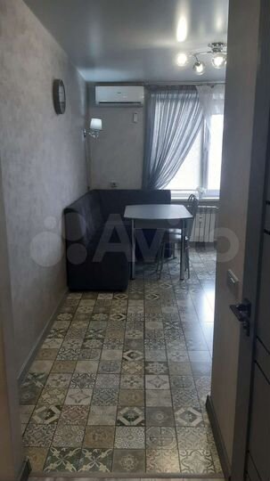 2-к. квартира, 55 м², 3/3 эт.