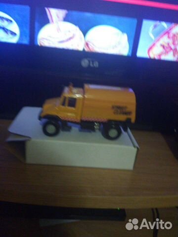 Модель грузовика