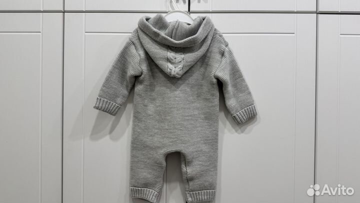 Комбинезон вязаный для ребенка