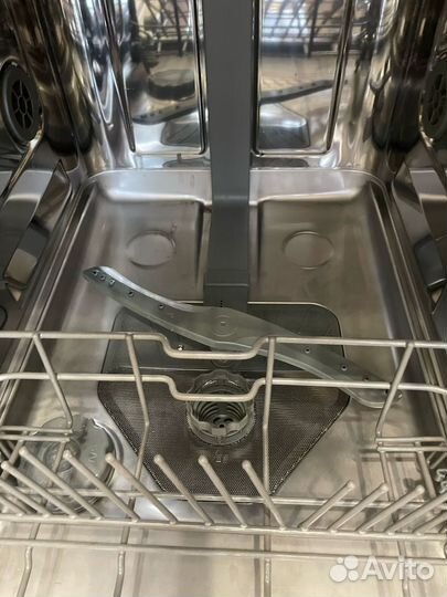 Посудомоечная машина Samsung DW50R4040BB