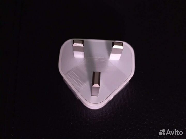 Адаптер питания для iPhone английский