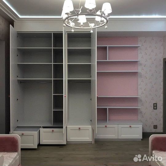 Шкафчик для ванной