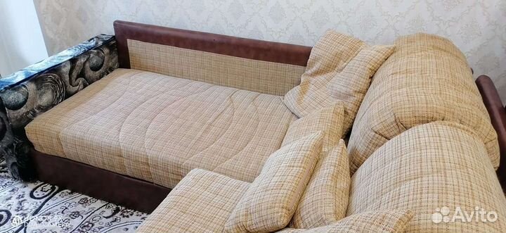 Угловой диван бу