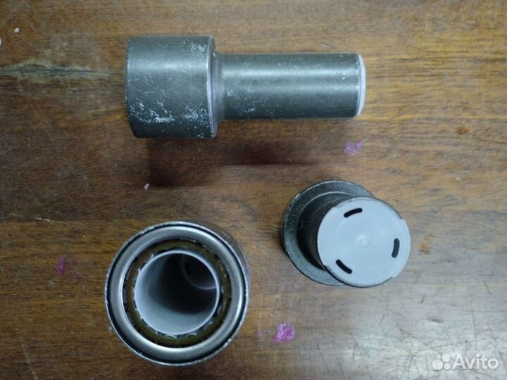 Подшипник Сальник +втулка пер.вала JB1/JB3 (х40)