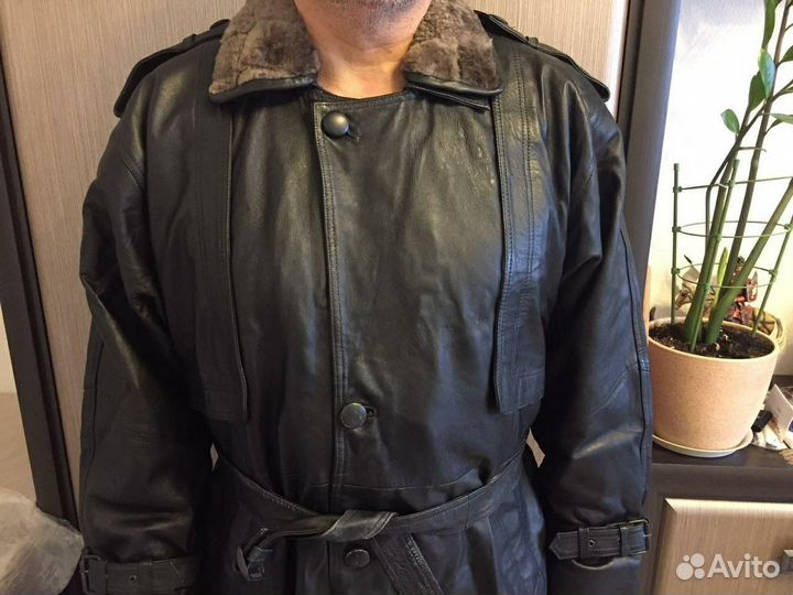 Плащ кожаный