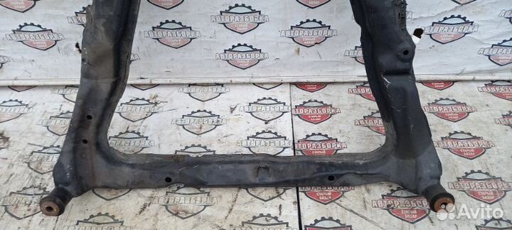 Балка передняя Nissan Dualis NJ10 MR20DE 2007