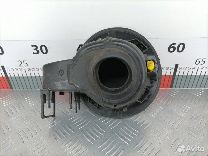 Лючок бензобака для Opel Astra J 13348041