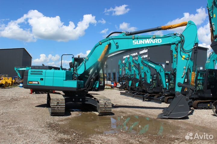 Гусеничный экскаватор Sunward SWE 205E, 2024
