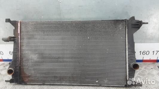 Радиатор системы охлаждения renault megane 3 (HEA1