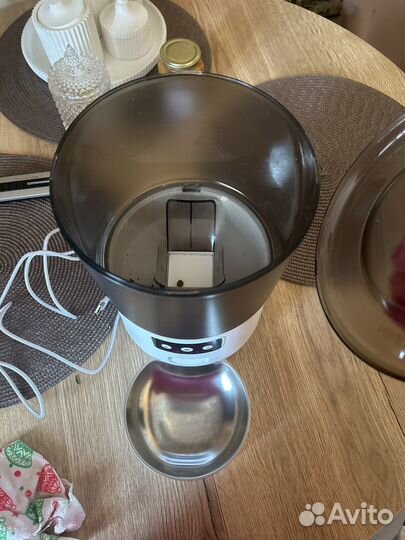 Автоматическая кормушка для собак и кошек Лапоус