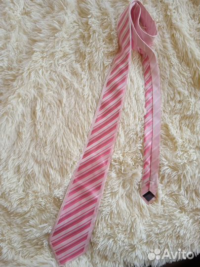 Галстук розовый