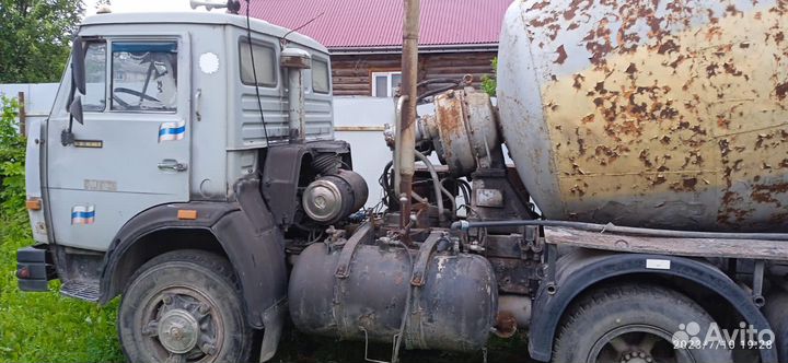 Автобетоносмеситель КамАЗ 55111, 1996